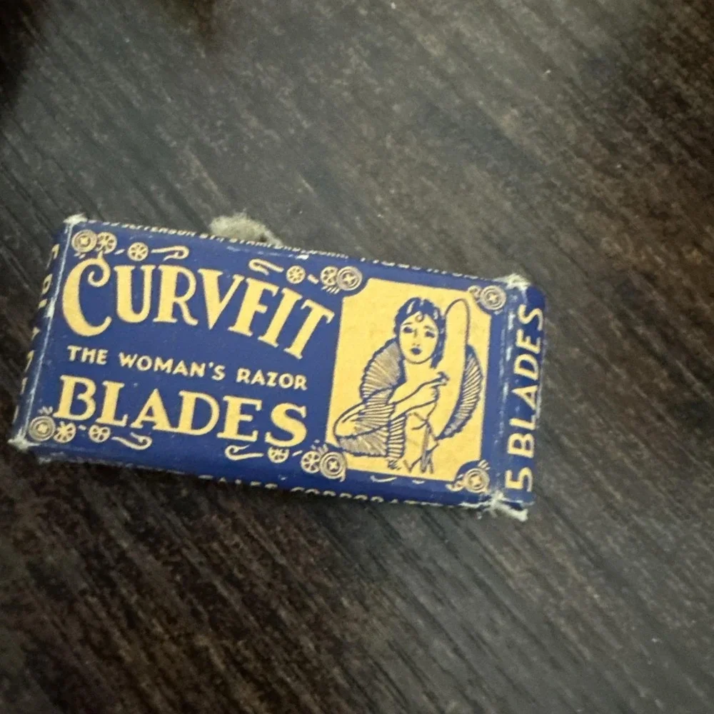 Vintage Women's Razor Curvfit Stamford, CT USA
